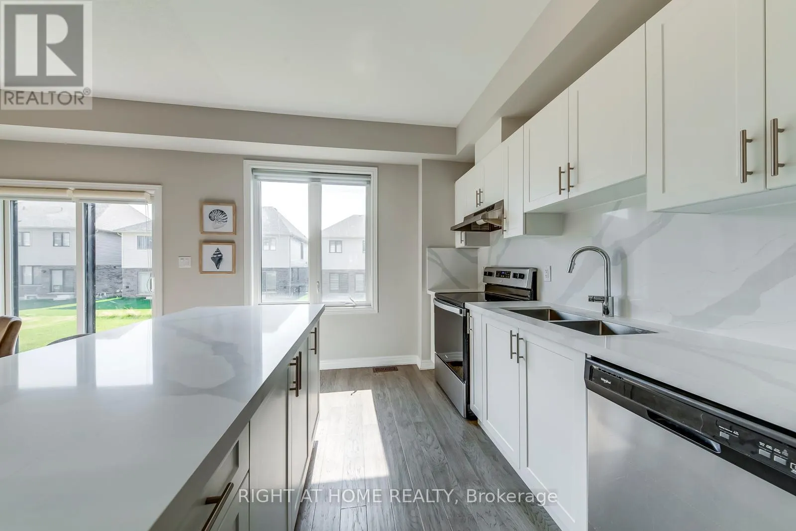 29 MIA DRIVE
