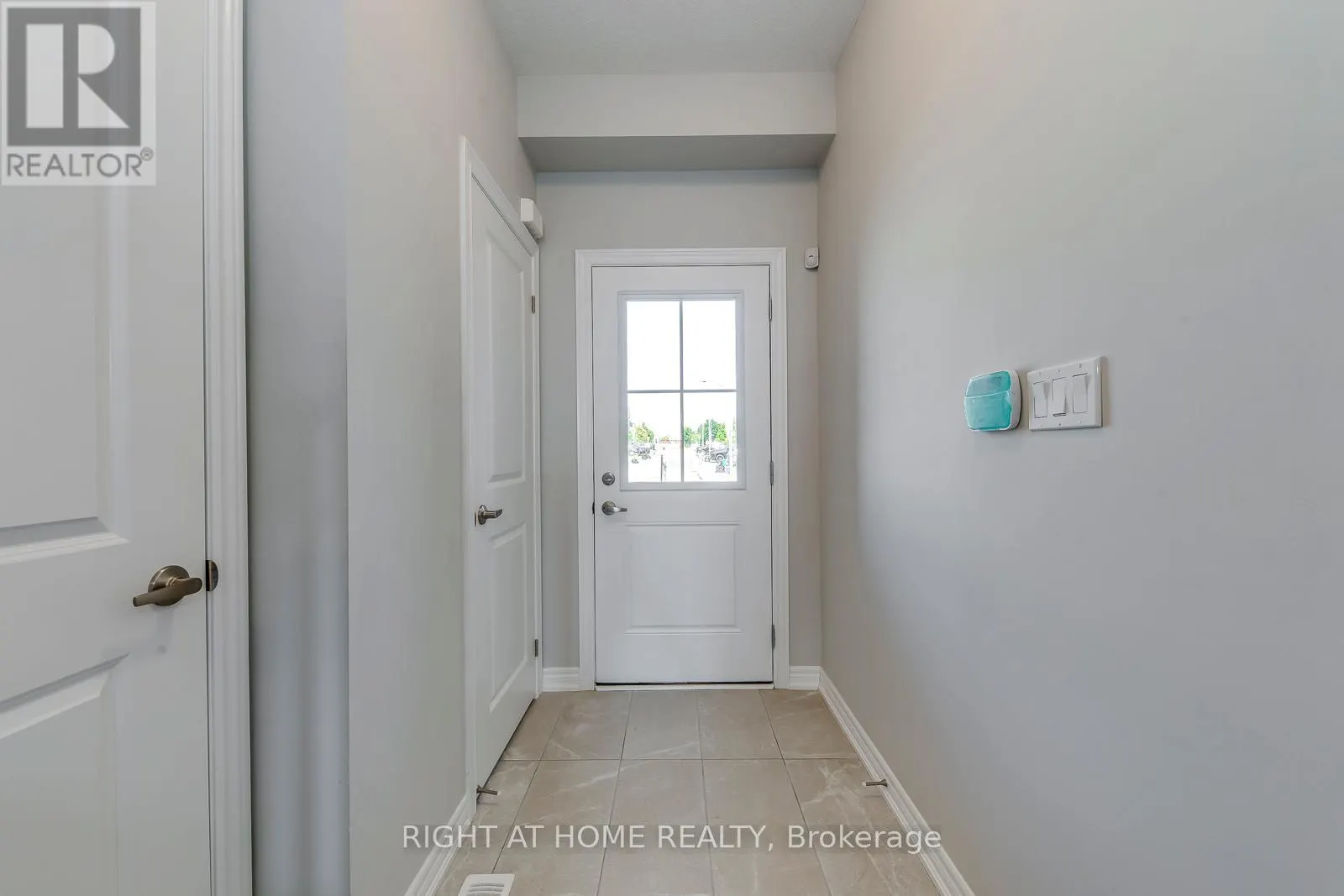 29 MIA DRIVE