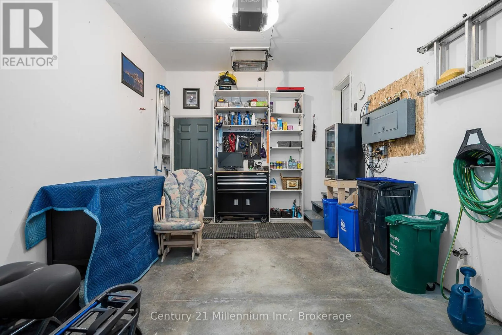 35 RUSSETT DRIVE