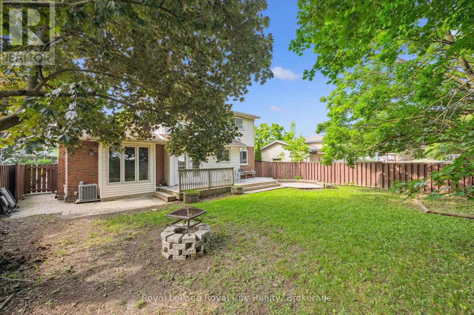 17 SPRINGDALE BOULEVARD