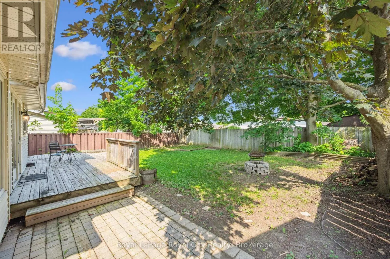 17 SPRINGDALE BOULEVARD