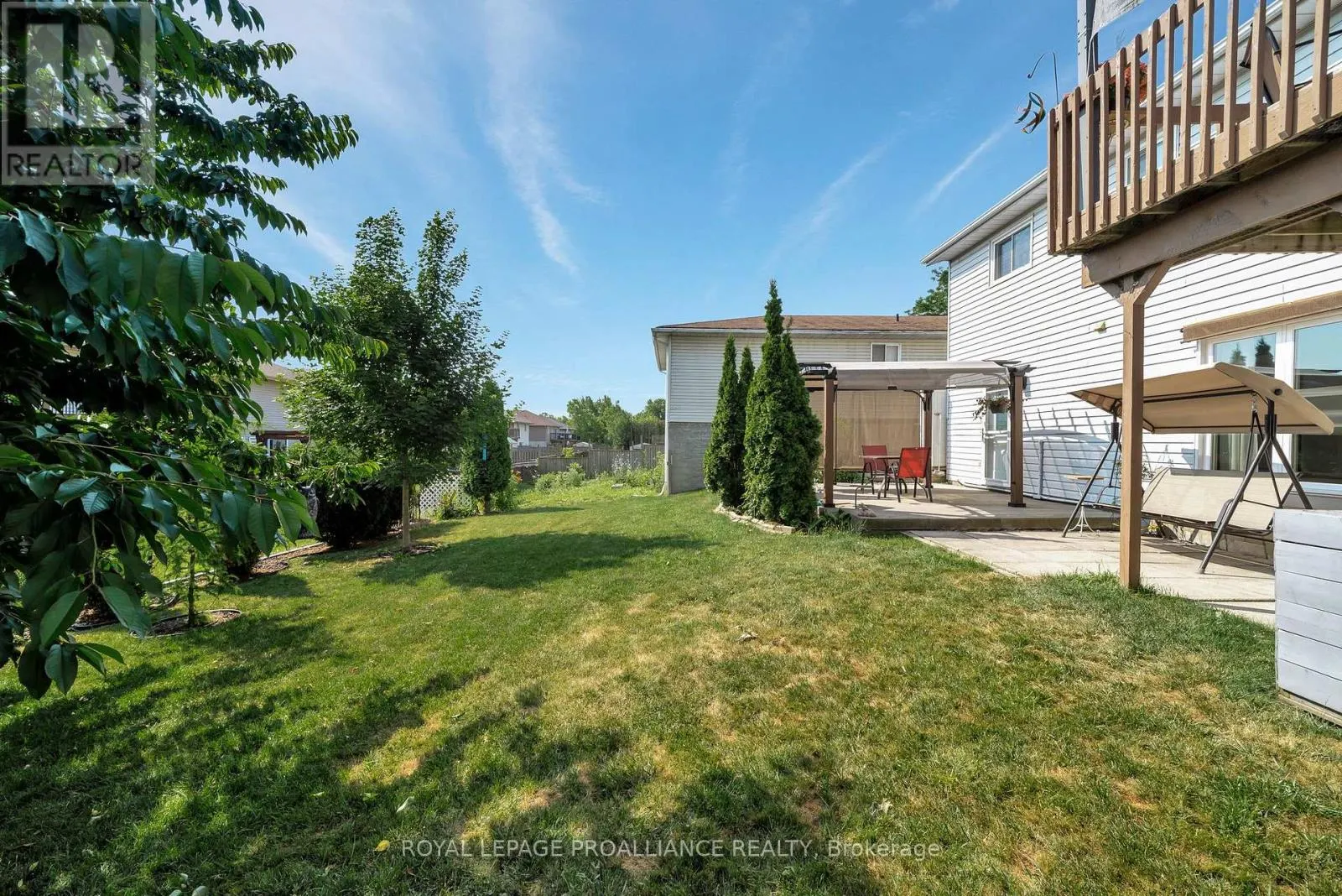 119 UNIVERSITY AVENUE
