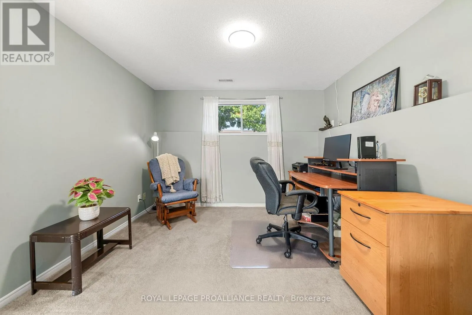 119 UNIVERSITY AVENUE