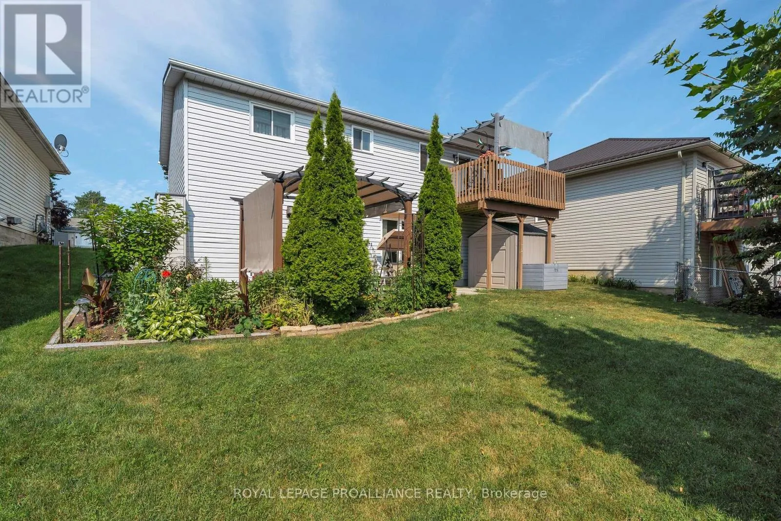 119 UNIVERSITY AVENUE
