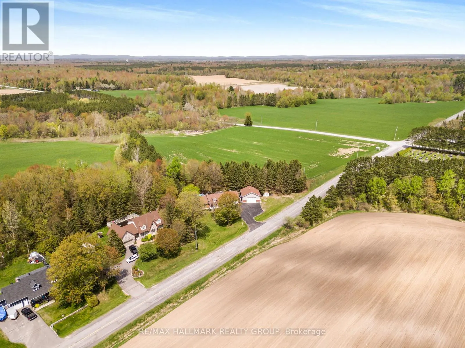 1211 LACROIX ROAD