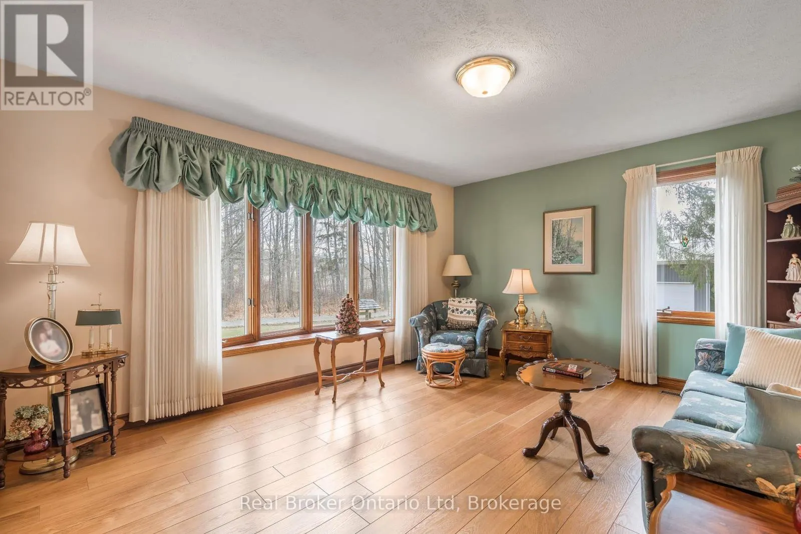 203 SIDEROAD 5
