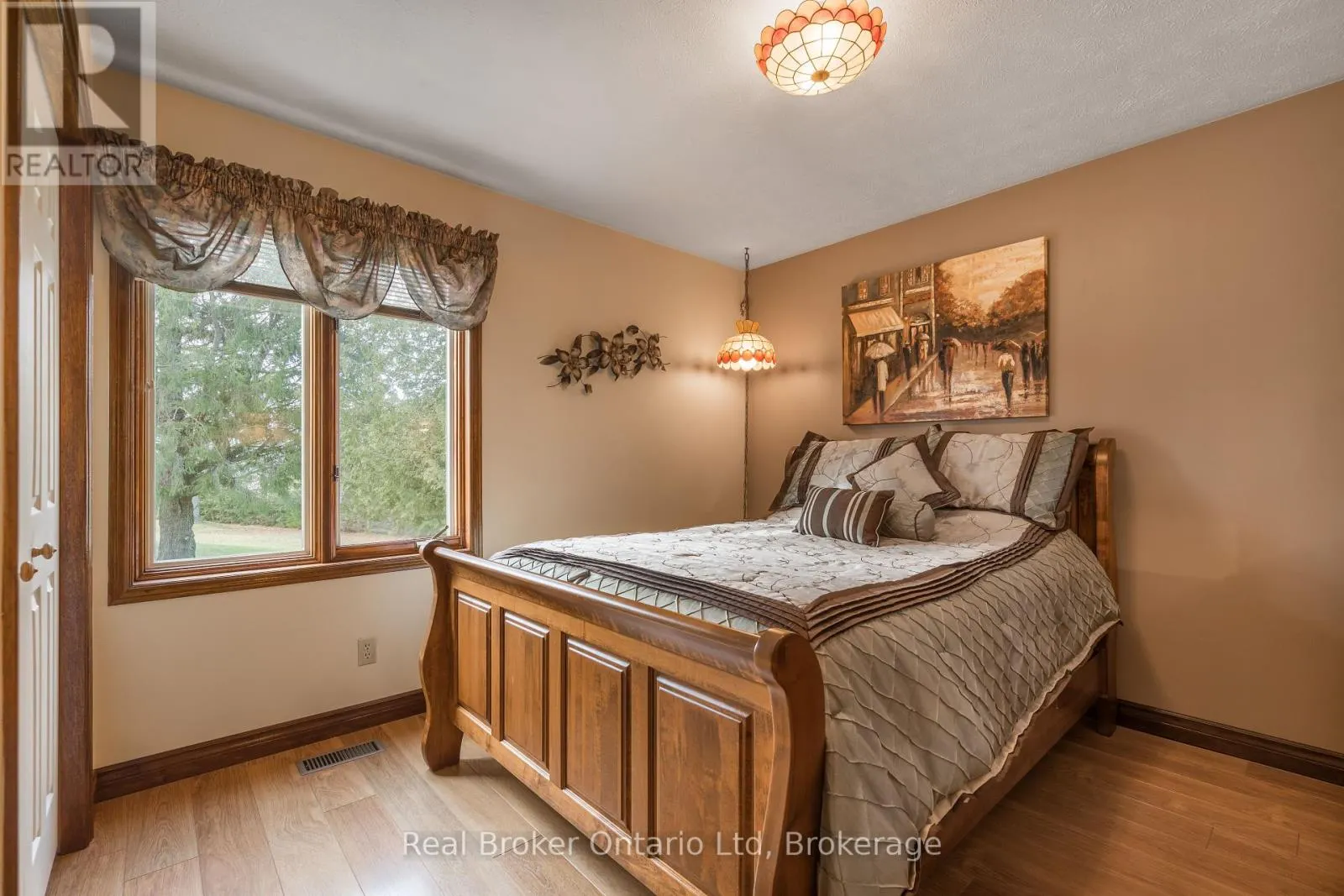 203 SIDEROAD 5