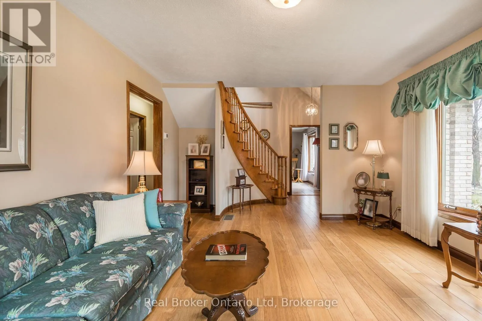 203 SIDEROAD 5