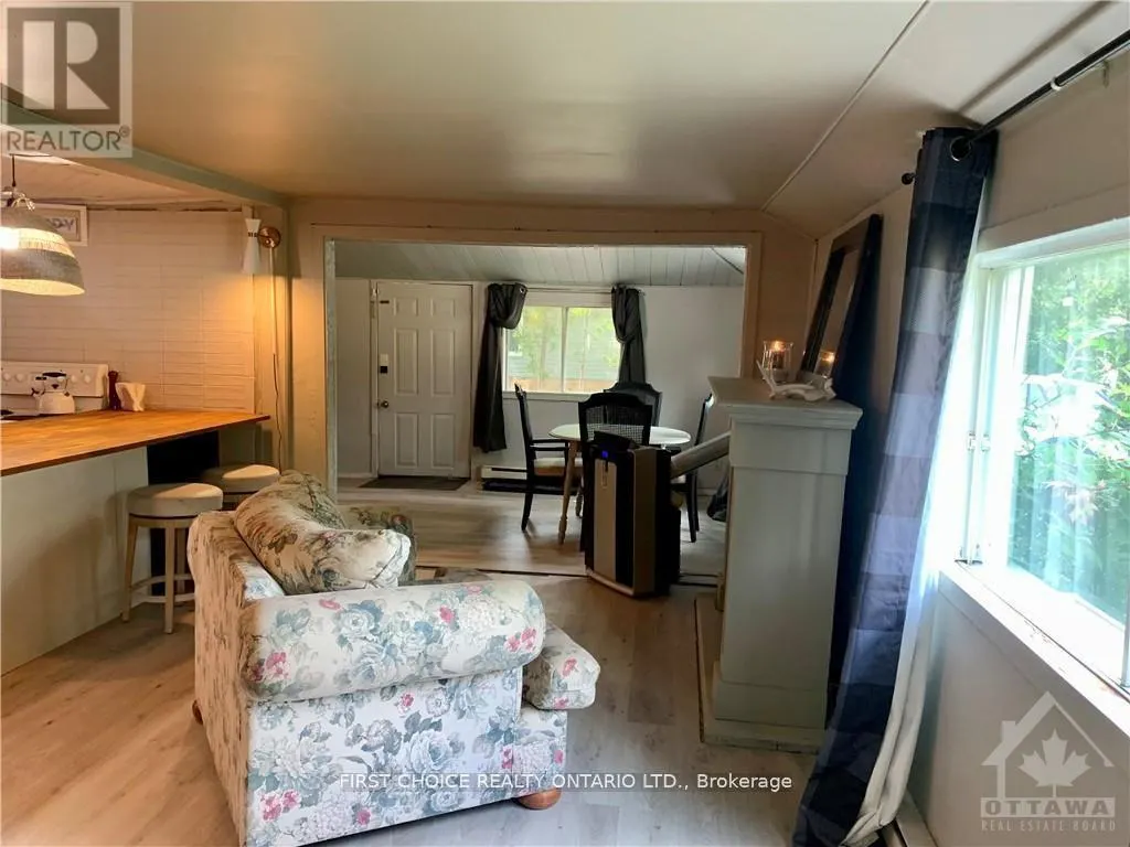 397 BAYVIEW DRIVE