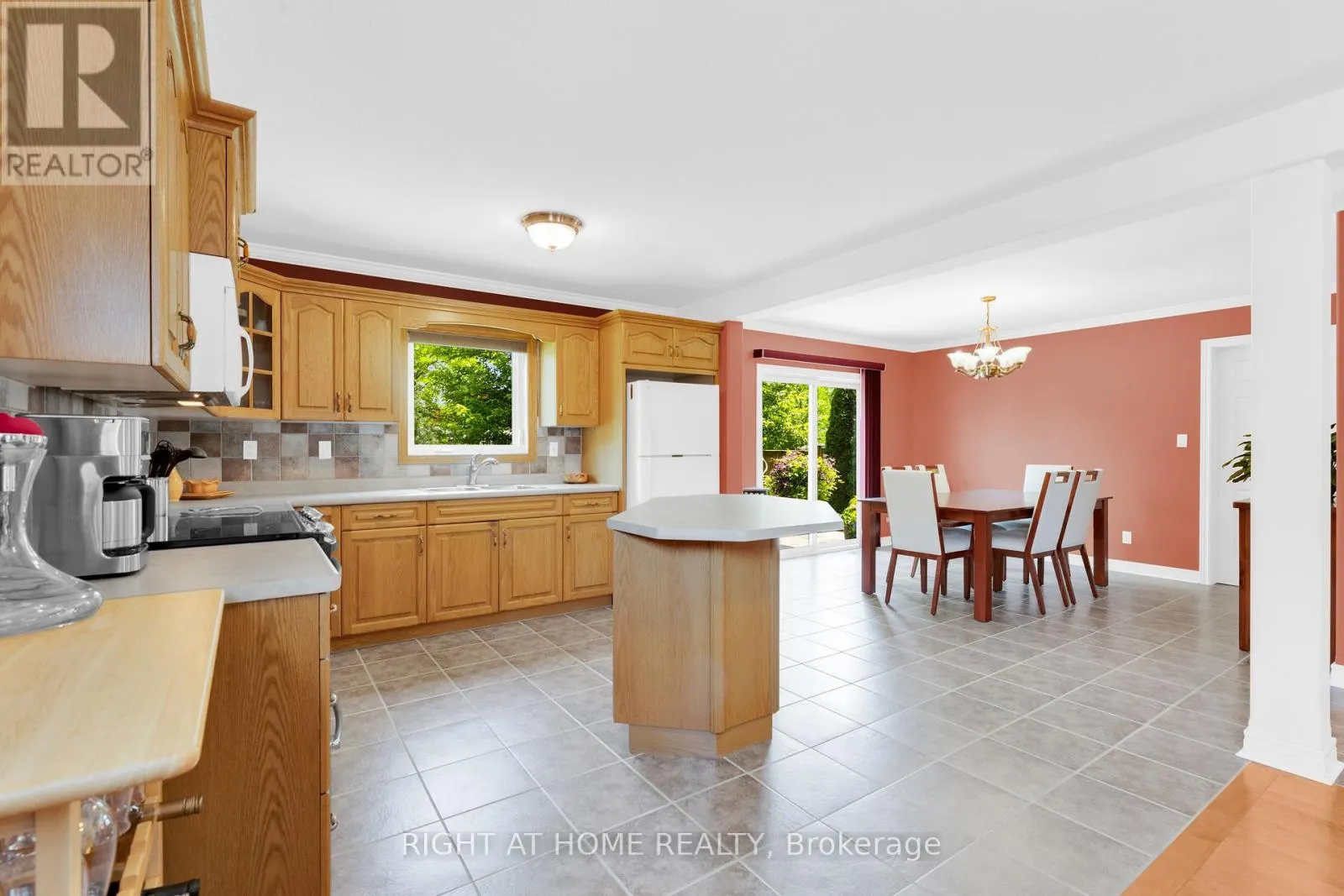 11 HOPE AVENUE