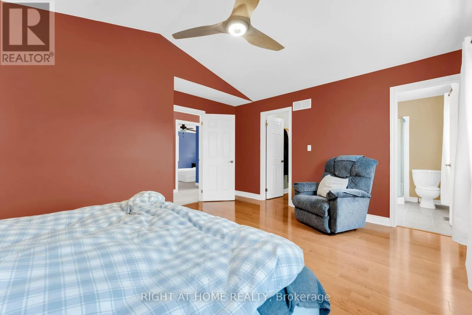 11 HOPE AVENUE
