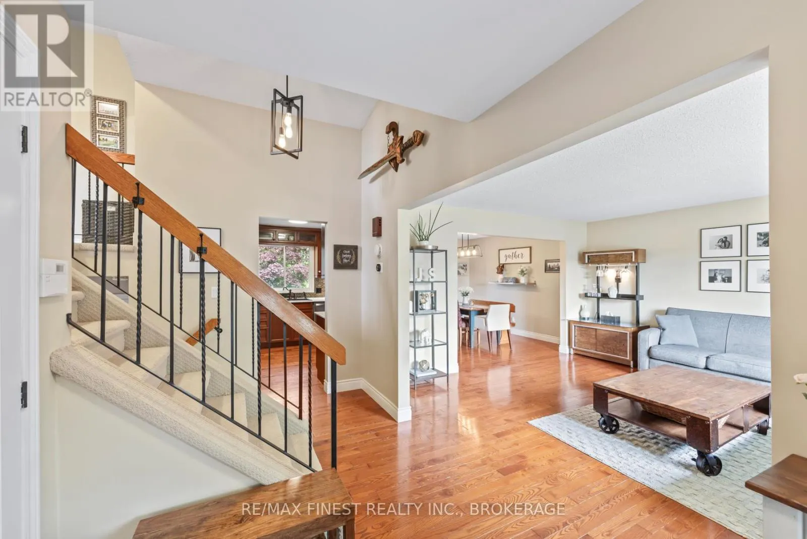 1059 PEMBRIDGE CRESCENT