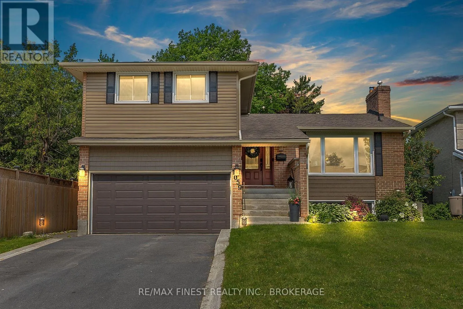 1059 PEMBRIDGE CRESCENT