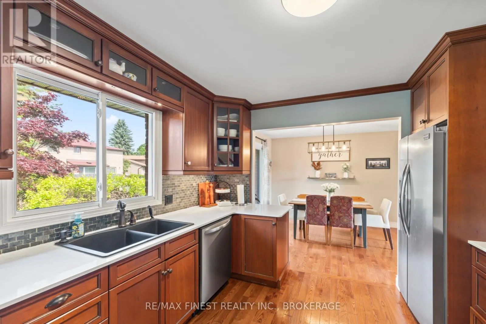 1059 PEMBRIDGE CRESCENT