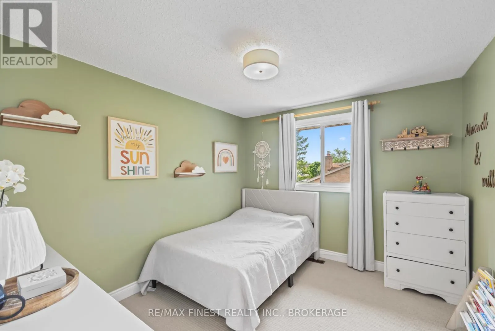 1059 PEMBRIDGE CRESCENT