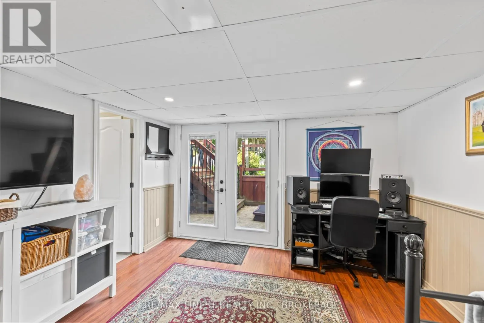 1059 PEMBRIDGE CRESCENT