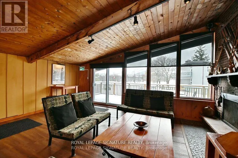 163 TYROLEAN LANE