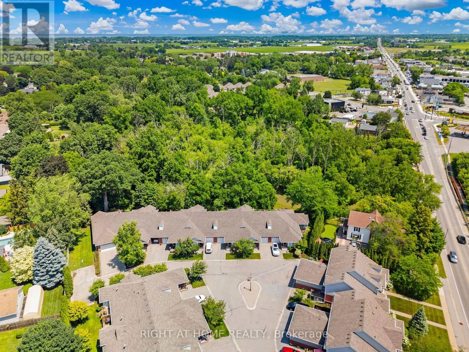 3 - 1448 NIAGARA STONE ROAD