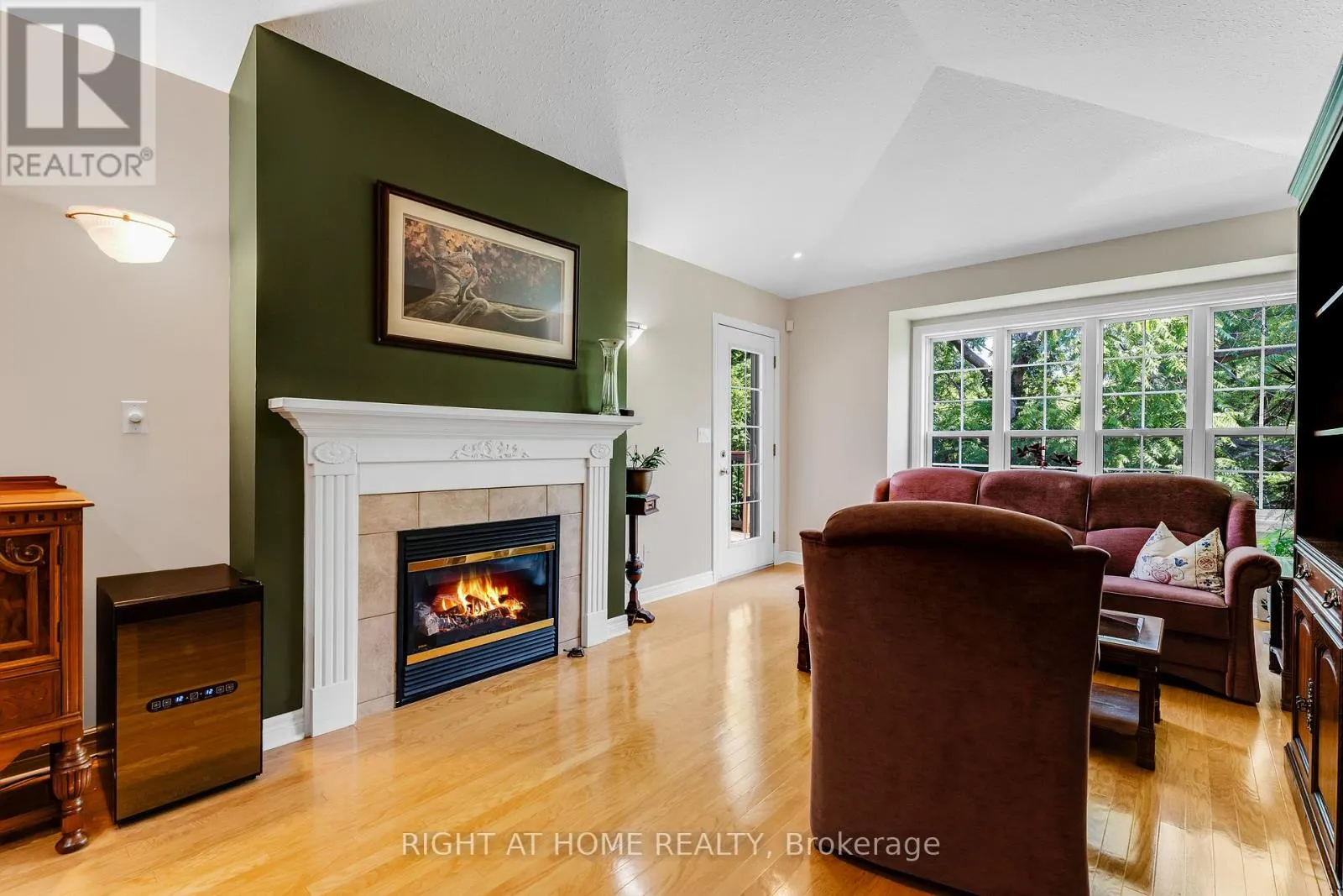 3 - 1448 NIAGARA STONE ROAD