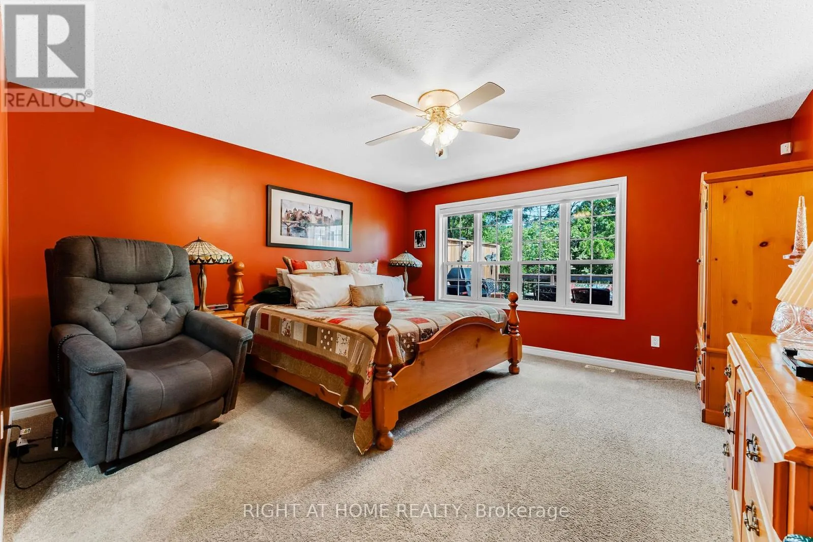 3 - 1448 NIAGARA STONE ROAD