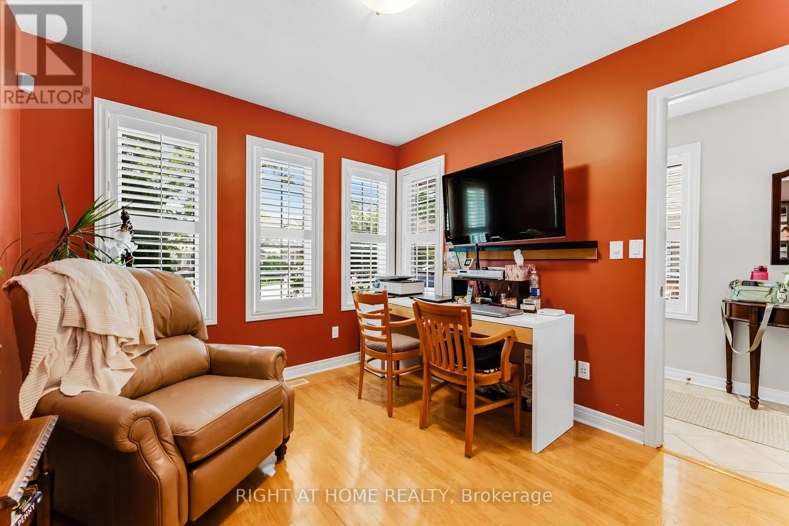 3 - 1448 NIAGARA STONE ROAD