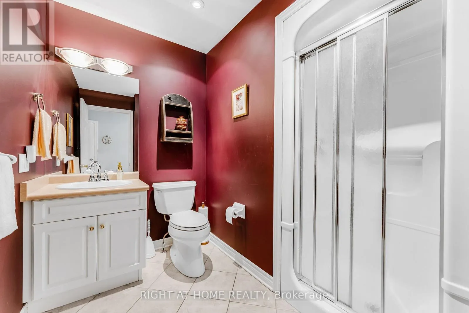 3 - 1448 NIAGARA STONE ROAD