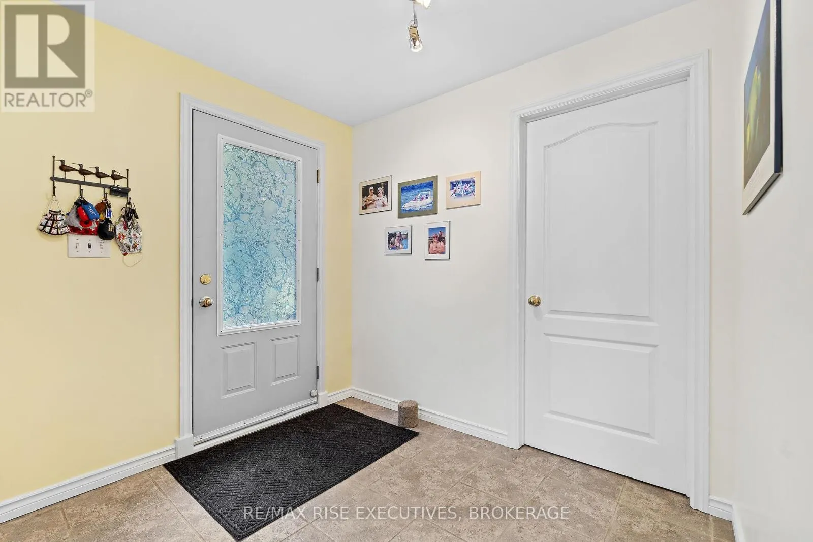 196 OLD RIVER ROAD