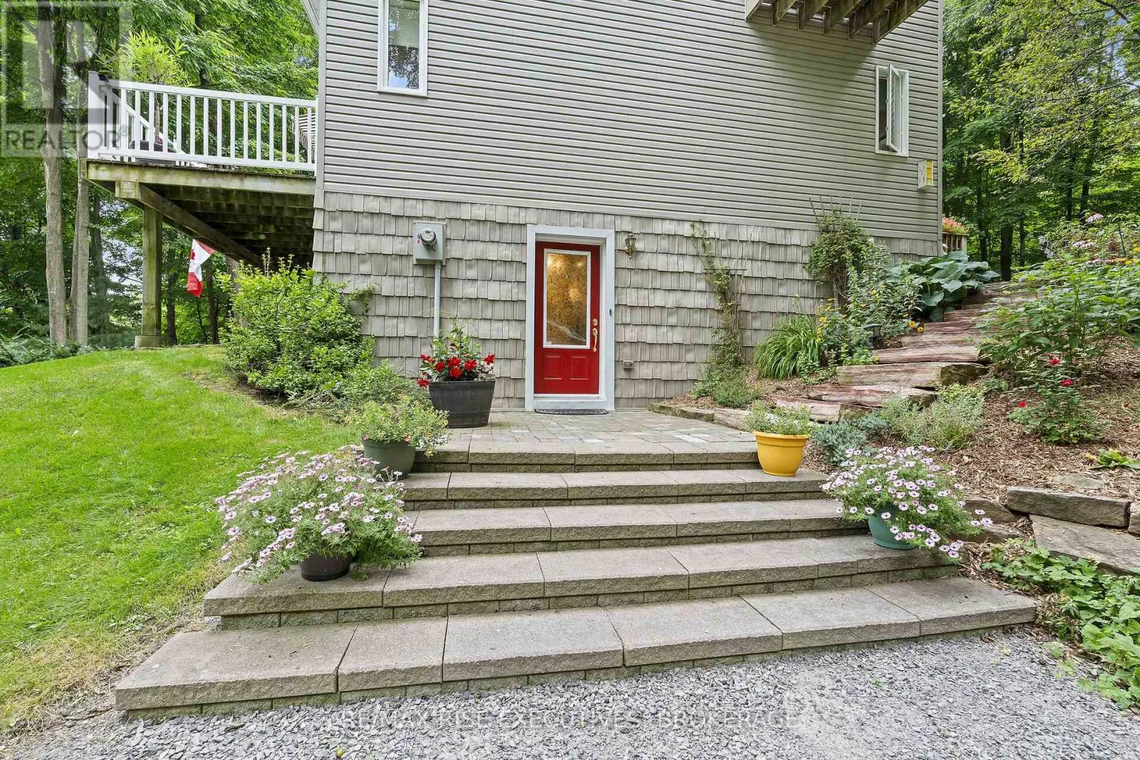 196 OLD RIVER ROAD