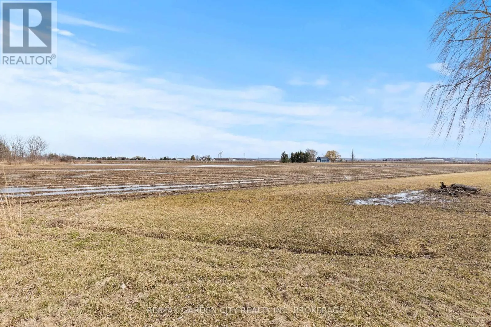 997 NIAGARA STONE ROAD