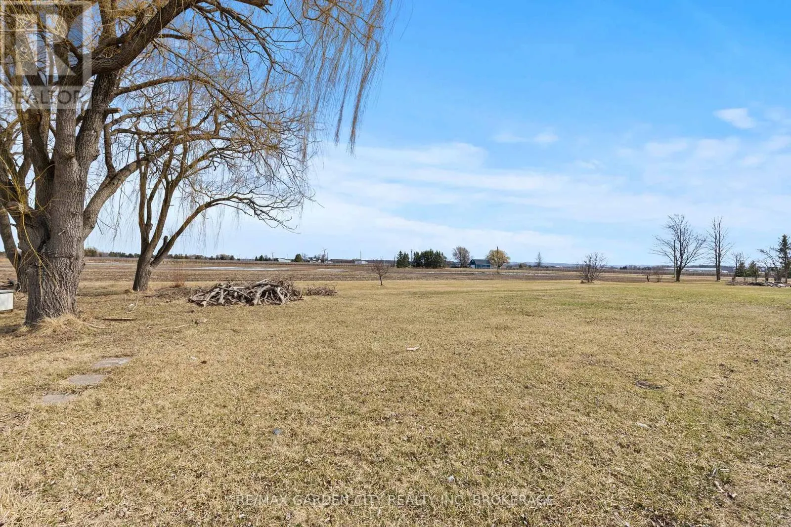 997 NIAGARA STONE ROAD