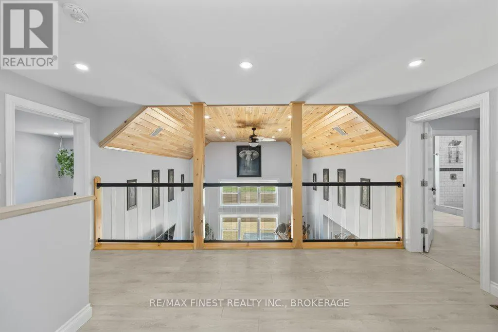 952 COUNTY ROAD 6