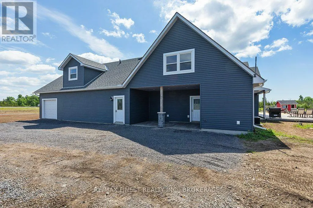 952 COUNTY ROAD 6