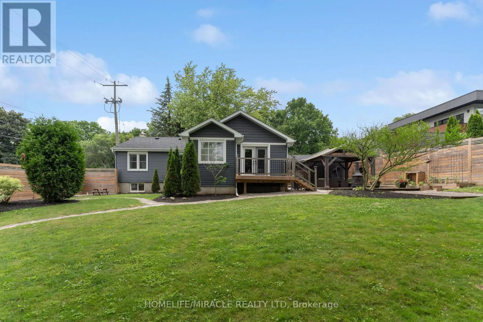 136 MOHAWK ROAD