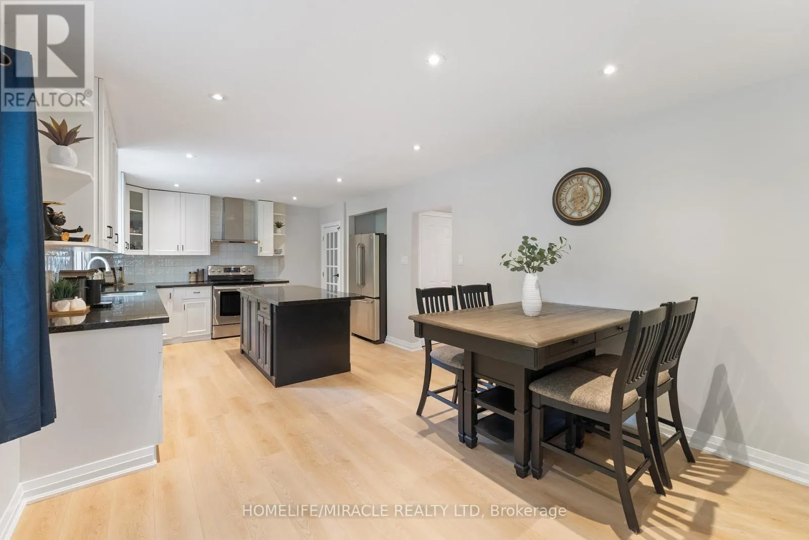 136 MOHAWK ROAD