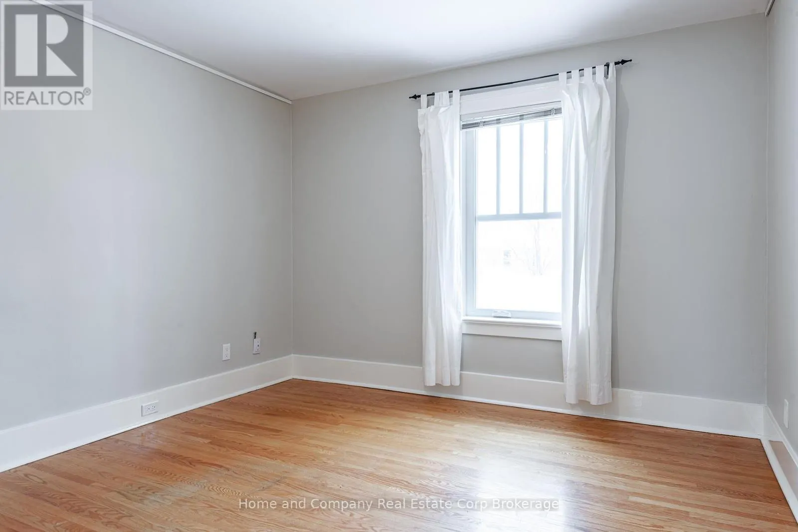 211 DOUGLAS STREET