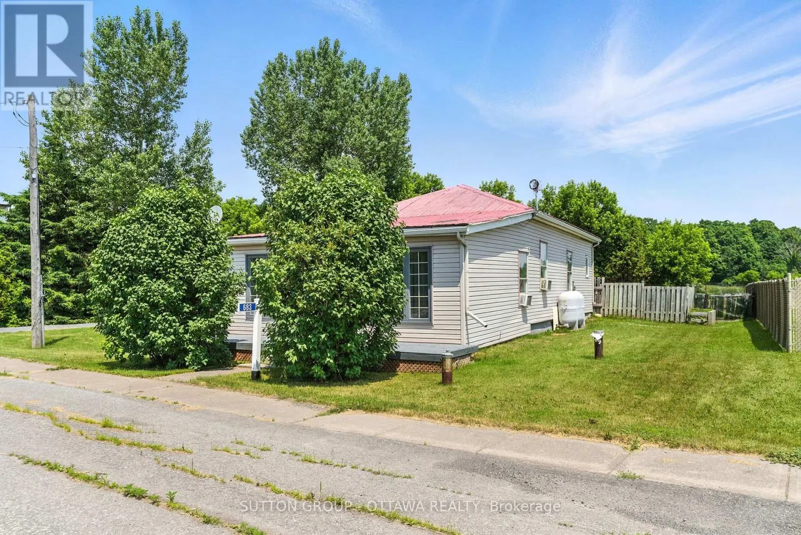 683 COUNTY RD 18 ROAD