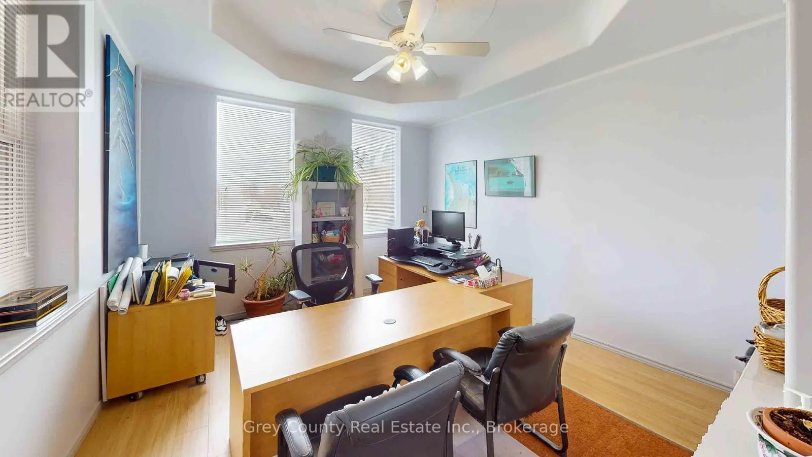 39 MAIN STREET E