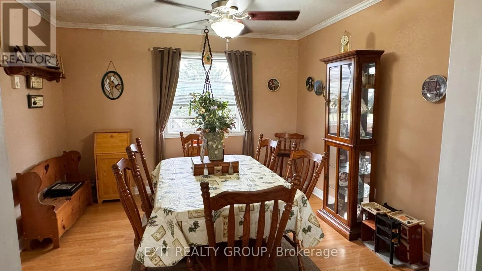 105 COUNTY ROAD 12