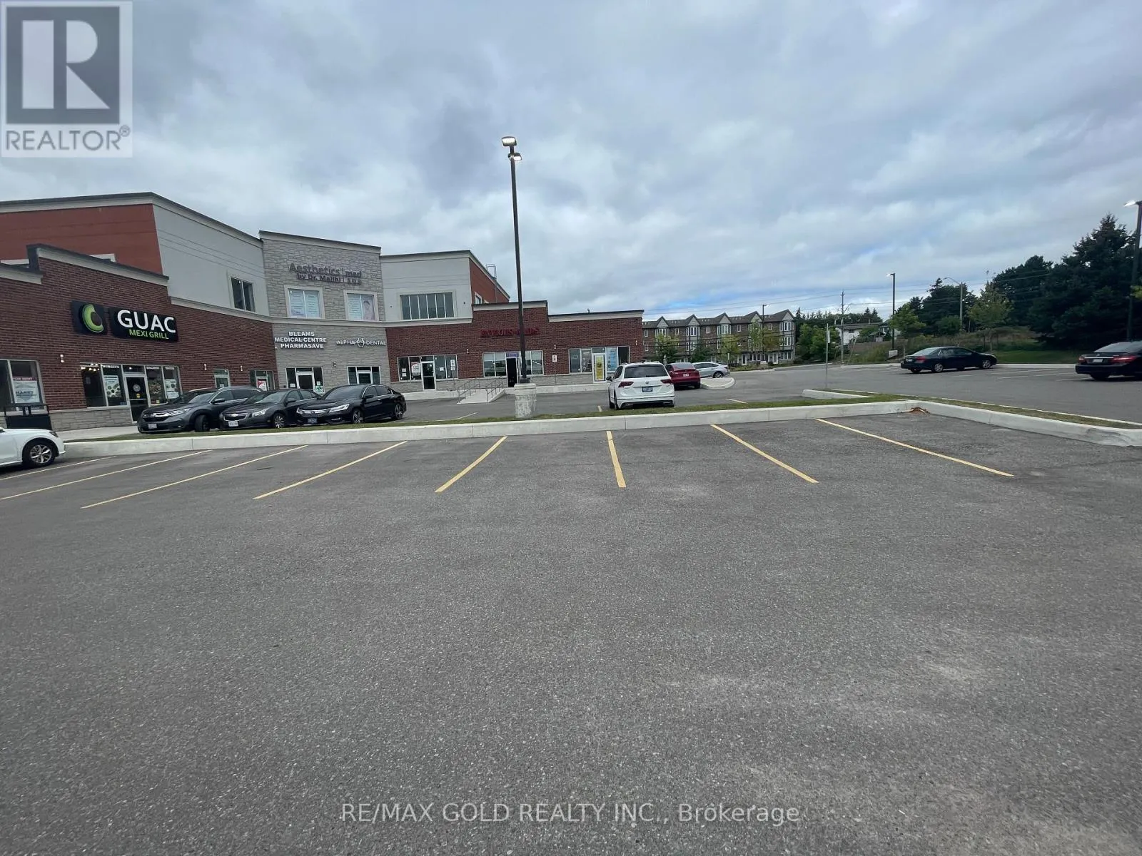 9 - 1241 STRASBURG ROAD