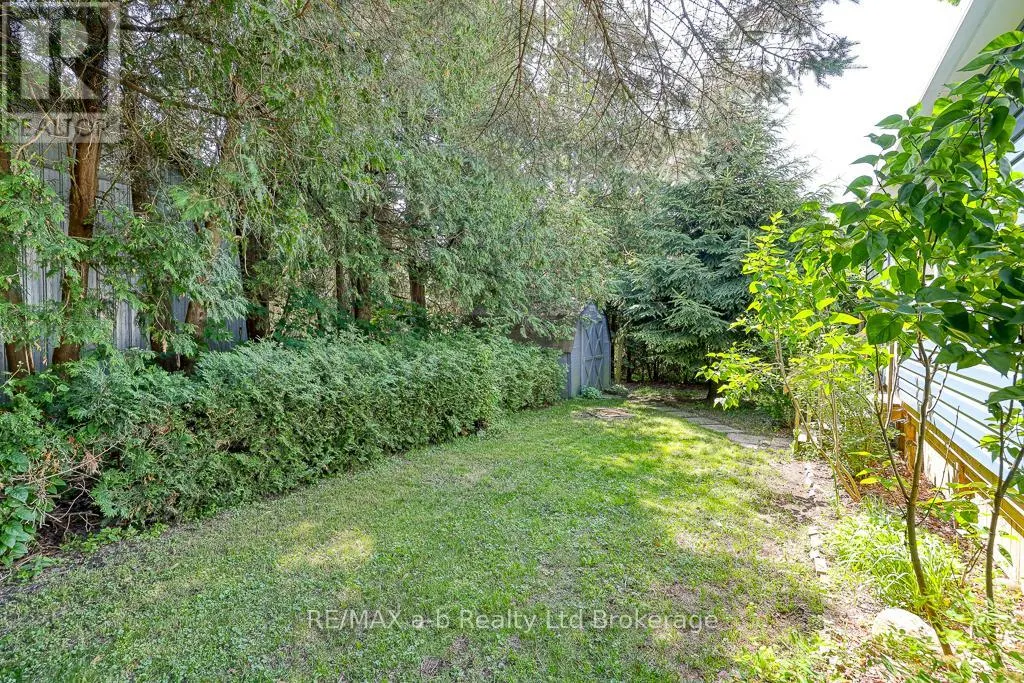 14 - 595487 59 HIGHWAY N, #14