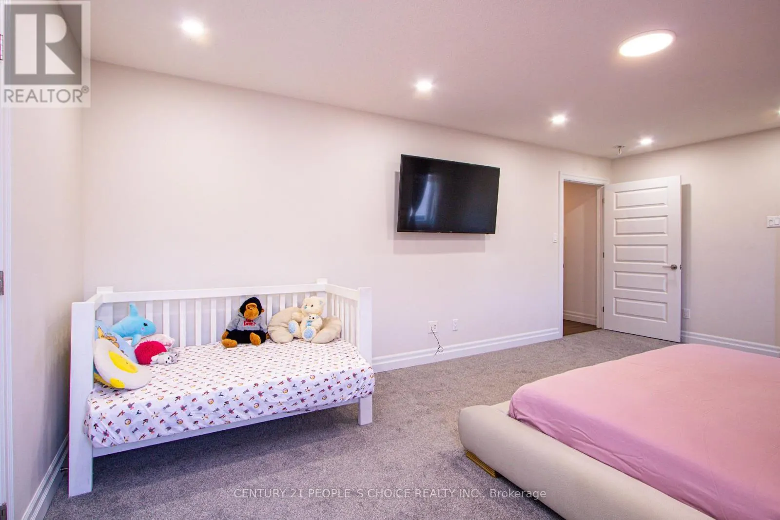 222 BOARDWALK WAY