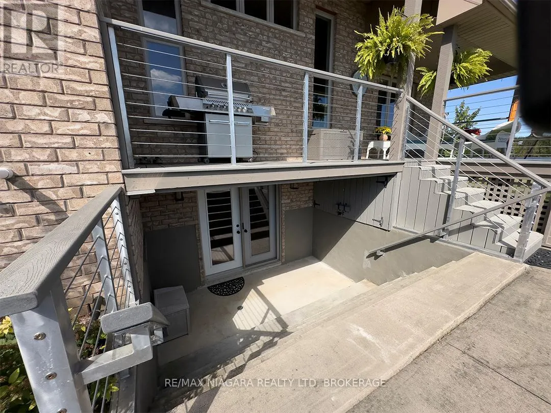 20219 YOUNGS ROAD S