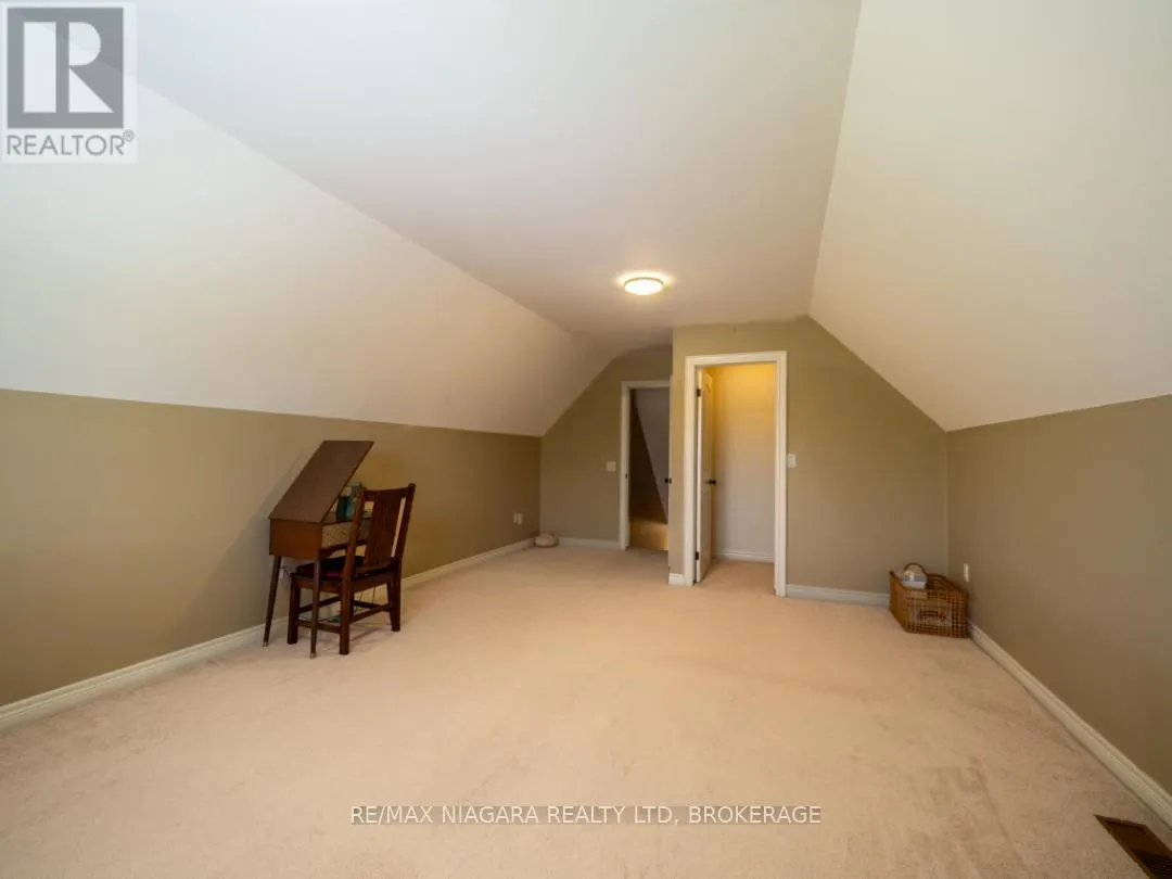 20219 YOUNGS ROAD S