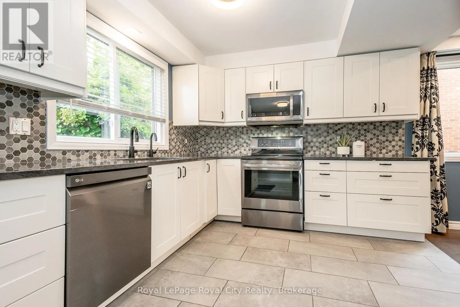 236 IRONWOOD ROAD