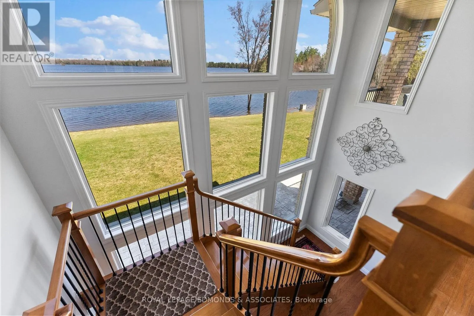 393 HAZLEY BAY DRIVE