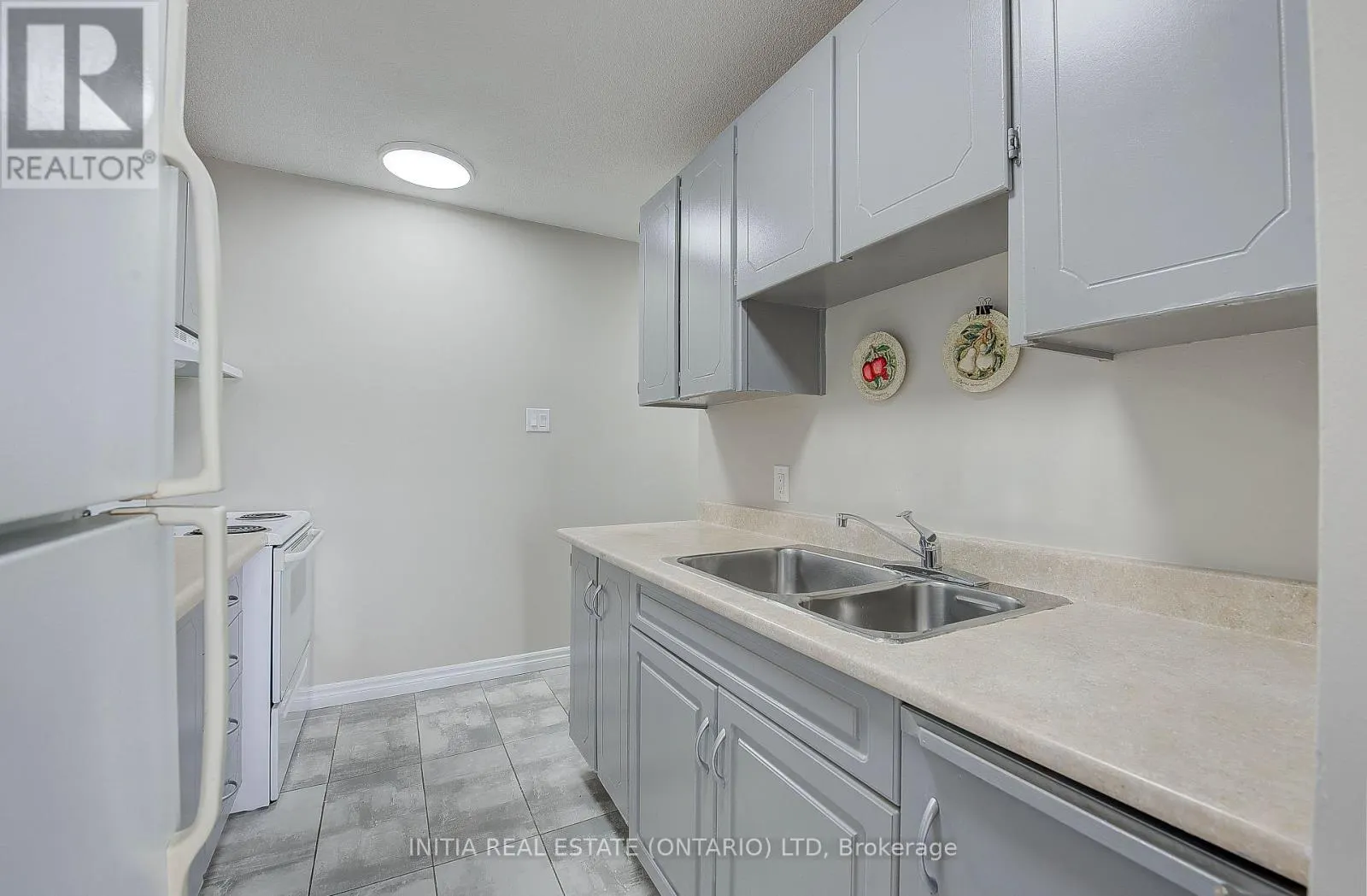 410 - 1105 JALNA BOULEVARD, #410