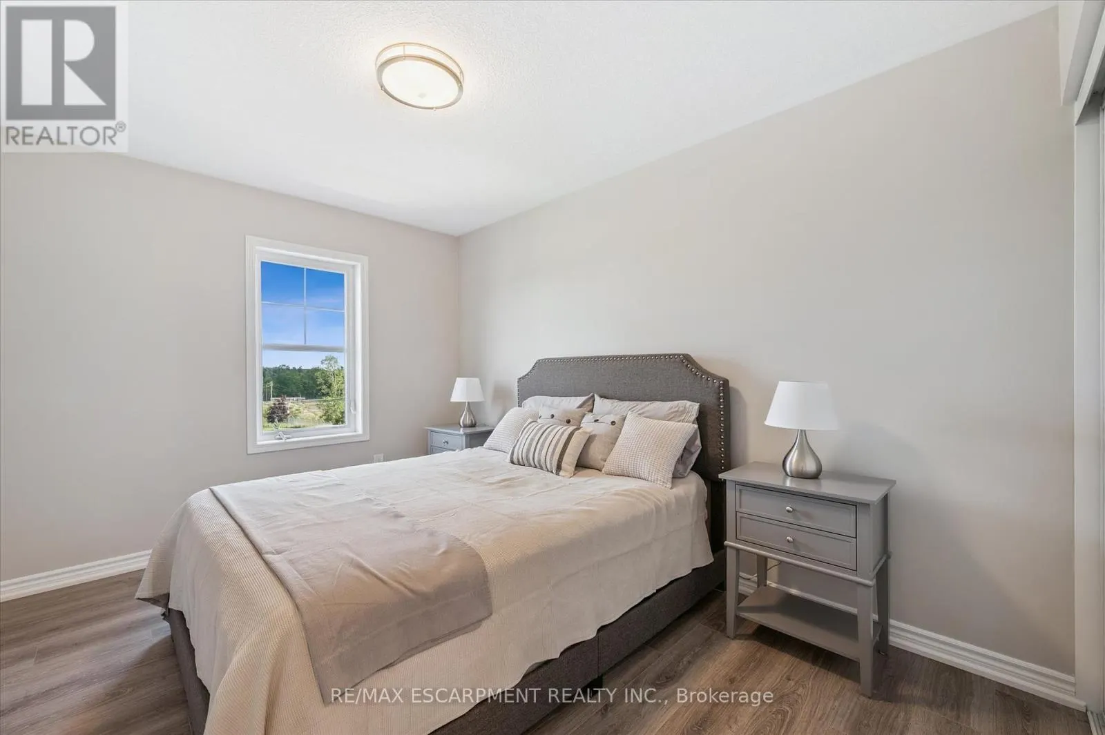 80 - 22 SPRING CREEK DRIVE