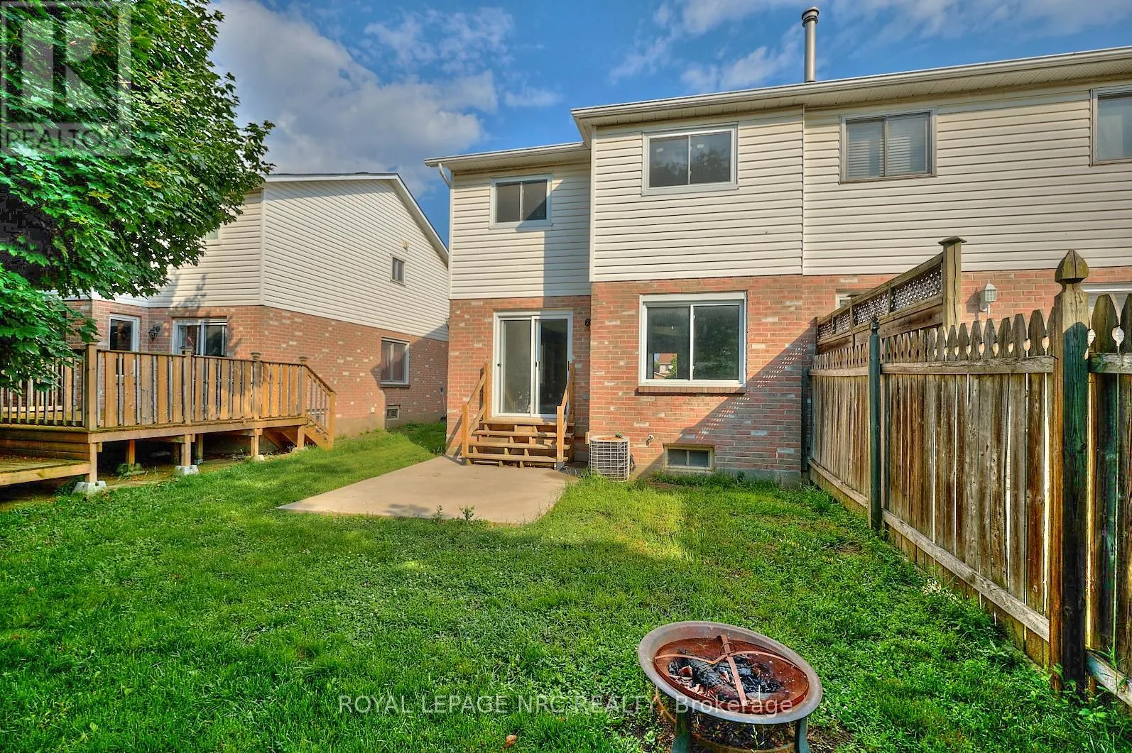 14 BUSS COURT