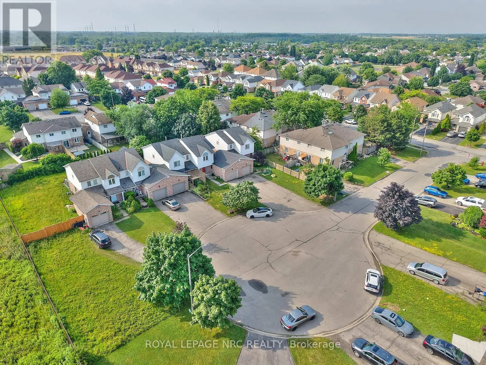14 BUSS COURT
