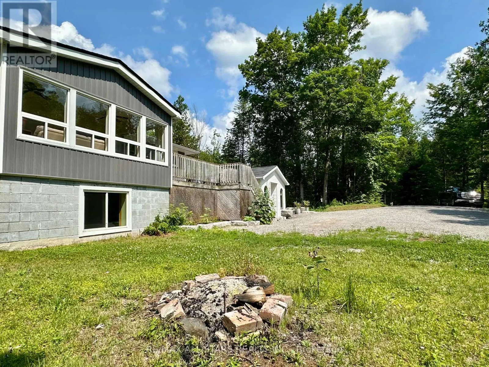 1104 GALWAY ROAD